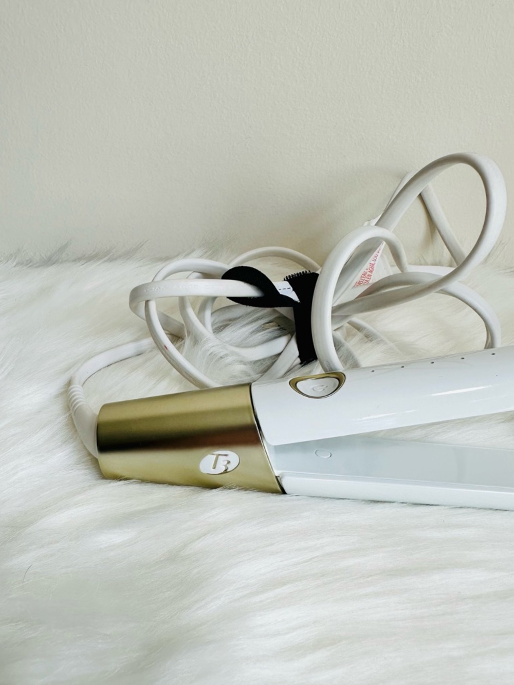 T3 Professional SinglePass Ceramic 1” Flat Iron Hair Straightener White and Gold - Picture 12 of 14